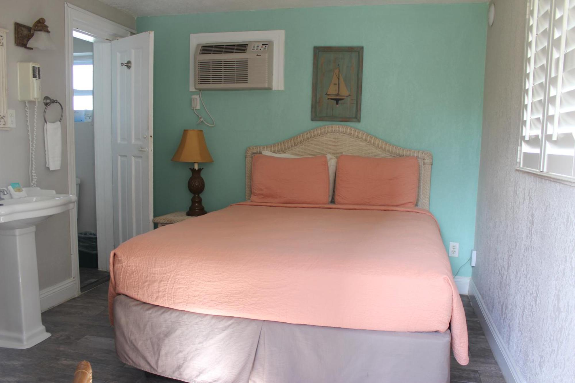 Shoreline Suites & Cabana Cottages - Beachfront Daytona Beach Quarto foto